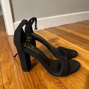New black heels